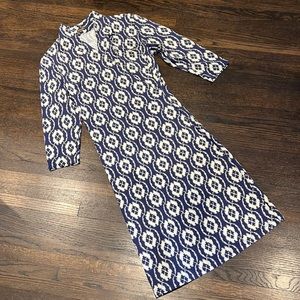 J.McLaughlin Pullover Dress size small navy & white